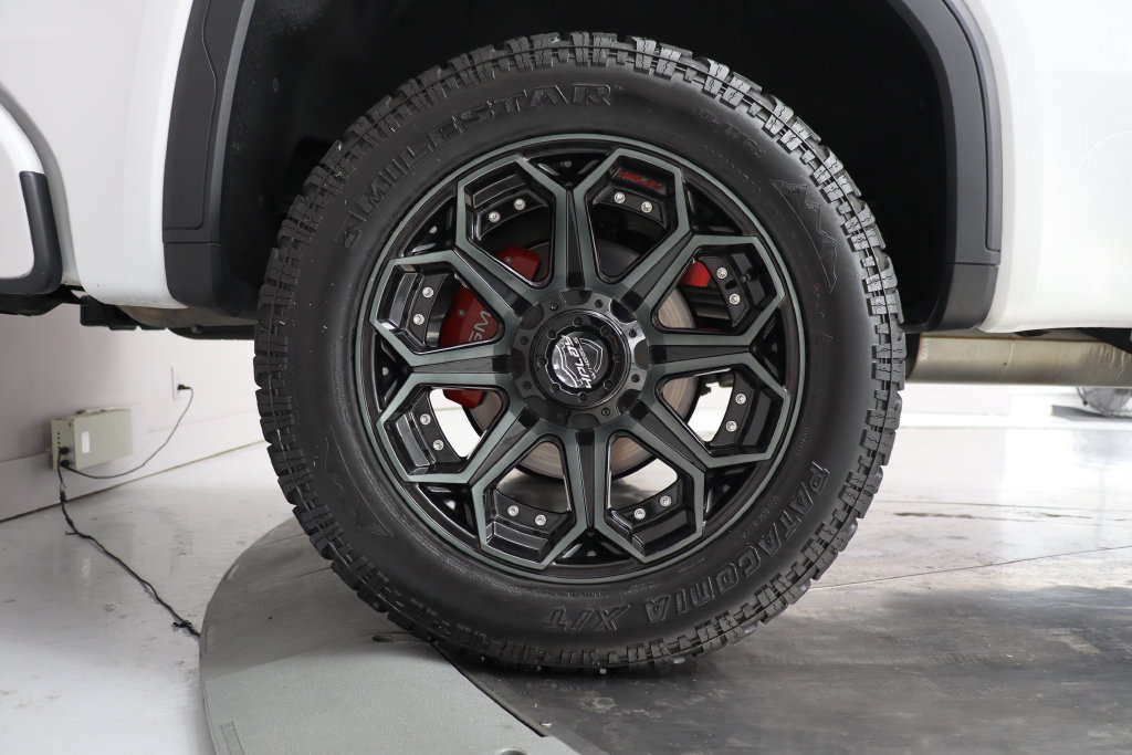 Used 2020 GMC Sierra 1500 AT4 w/ AT4 Premium Package AWD/4WD image 38