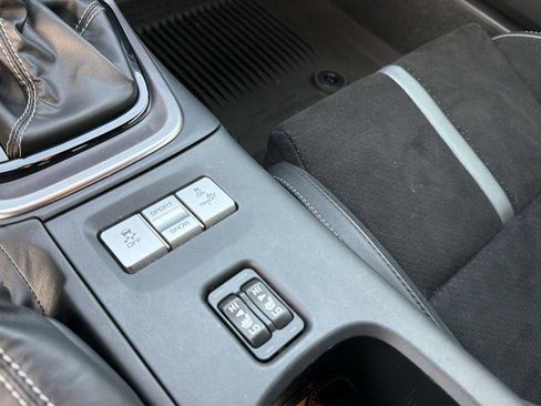 Used 2024 Toyota GR86 Premium image 23