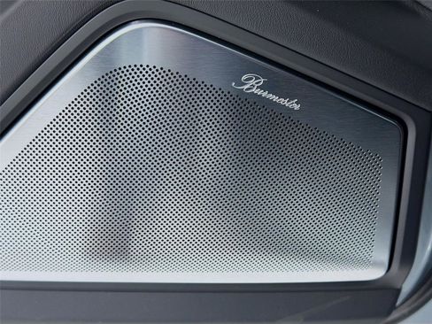 New 2025 Porsche Cayenne S image 9