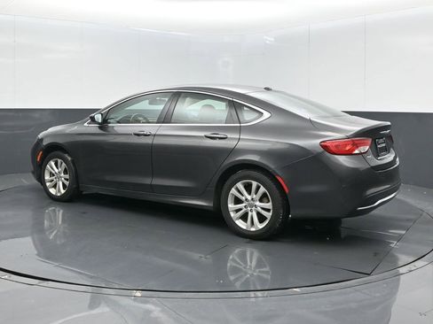 Used 2015 Chrysler 200 Limited w/ Convenience Group image 16