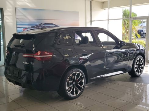 Used 2026 BMW X3 xDrive30 w/ M Sport Package image 3
