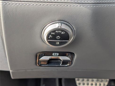 Used 2025 Mercedes-Benz SL 55 AMG 4MATIC image 23