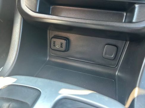 Used 2020 Chevrolet Colorado LT w/ LT Convenience Package RWD image 27
