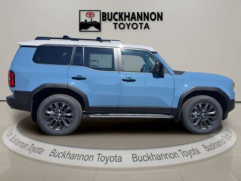 Used 2026 Toyota Land Cruiser w/ Premium Package AWD/4WD image 4
