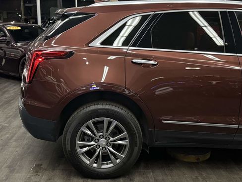 Used 2022 Cadillac XT5 Premium Luxury w/ LPO, Floor Liner Package image 15