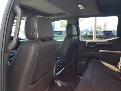 Used 2025 GMC Sierra 1500 Denali w/ Denali Reserve Package image 10