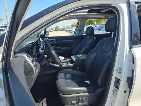 Used 2021 Kia Sorento EX image 11