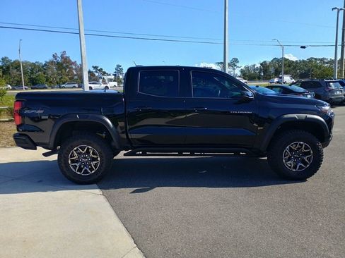Used 2025 Chevrolet Colorado ZR2 image 4
