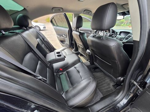 Used 2015 Chevrolet Cruze LT FWD image 28