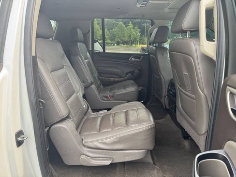 Used 2016 GMC Yukon XL Denali w/ Open Road Package AWD/4WD image 18