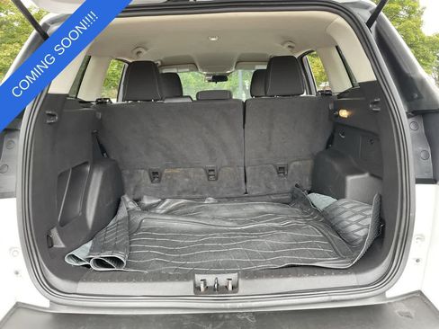 Used 2018 Ford Escape SE AWD/4WD image 17