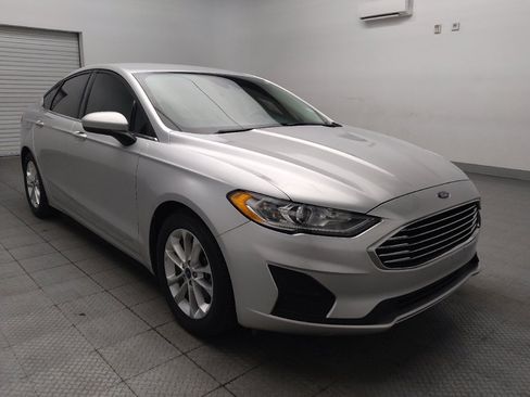 Used 2019 Ford Fusion SE FWD image 13
