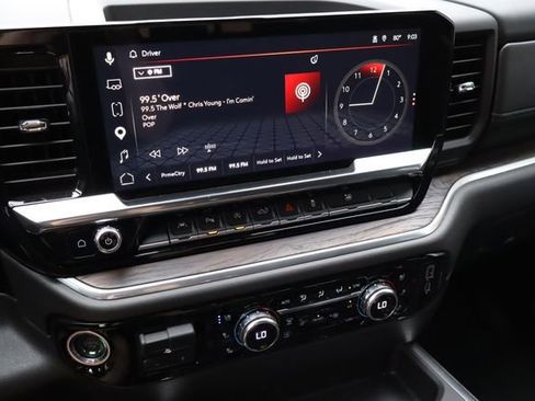 Certified 2025 GMC Sierra 1500 SLT AWD/4WD image 6