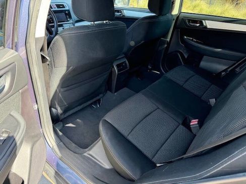 Used 2017 Subaru Outback 2.5i Premium image 26