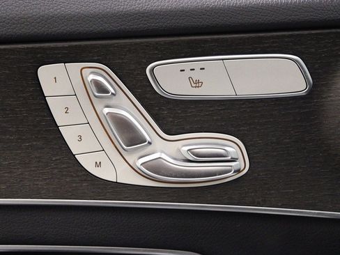 Used 2019 Mercedes-Benz C 300 4MATIC Sedan image 22