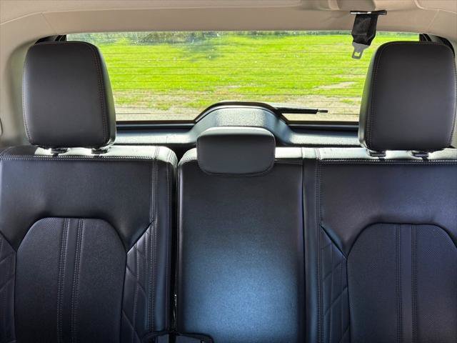 Used 2019 Ford Expedition Platinum AWD/4WD image 10