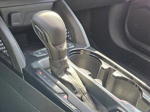 Used 2025 Chevrolet TrailBlazer LT image 13