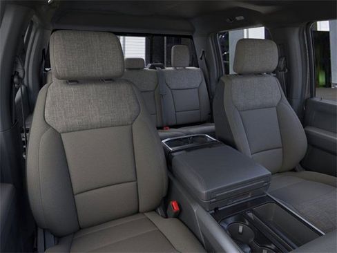 New 2025 Ford F150 XLT w/ Equipment Group 303A High image 32