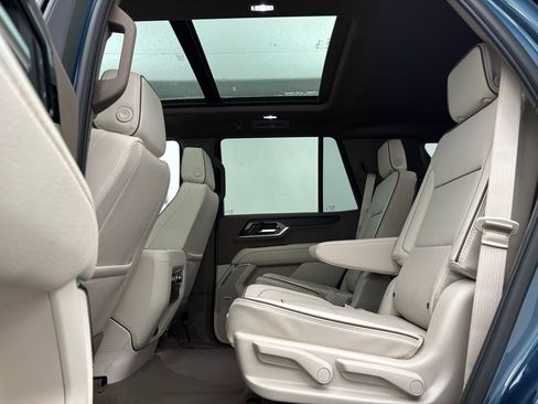 New 2026 GMC Yukon Denali w/ Sun & Power Step Package image 42