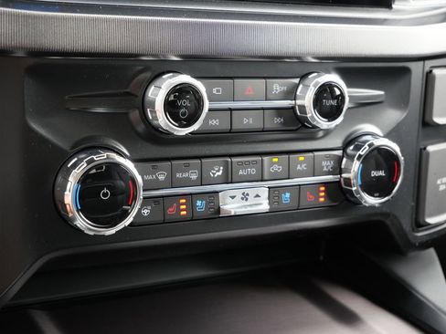 New 2026 Ford F250 Platinum AWD/4WD image 27