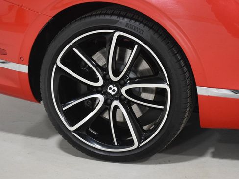 Certified 2023 Bentley Continental GT Azure image 6