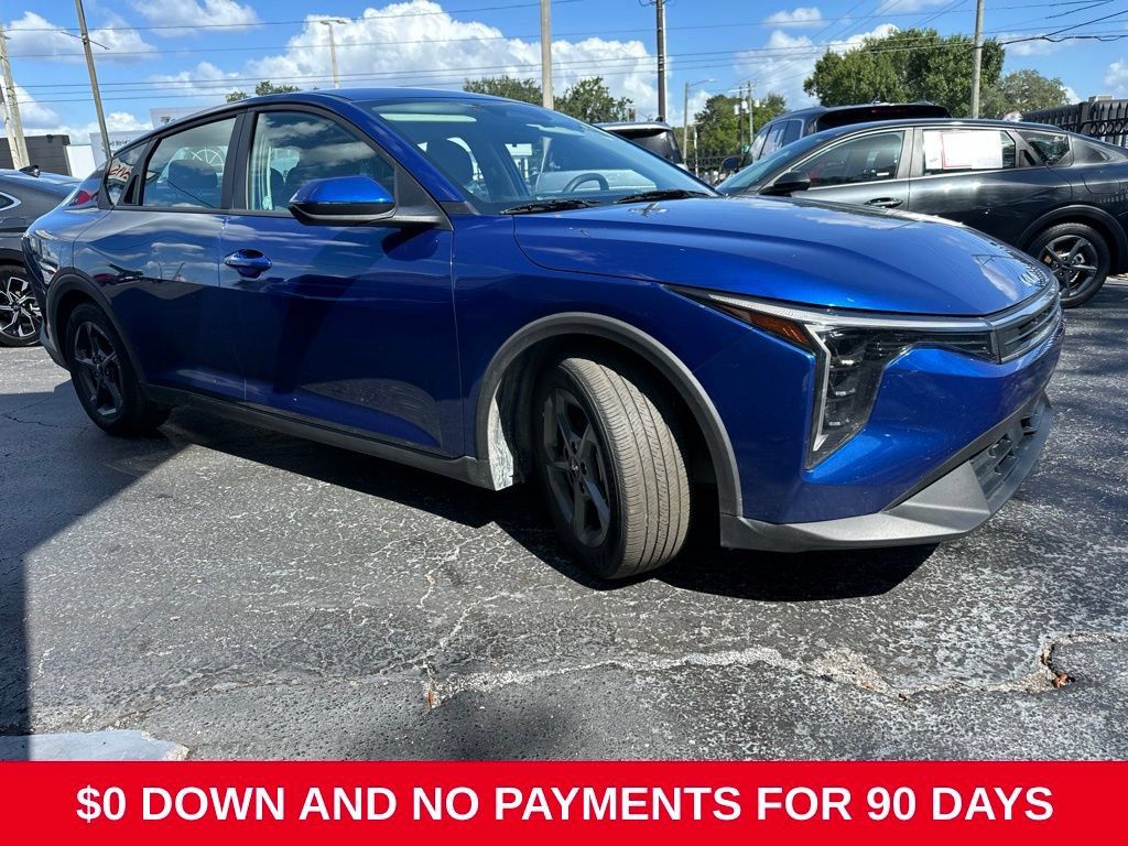 Used 2025 Kia K4 FWD image 2