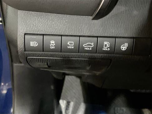 Used 2024 Toyota Camry image 10