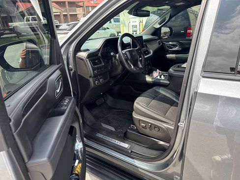 Used 2021 Chevrolet Tahoe RST w/ Rear Media and Nav Package AWD/4WD image 5