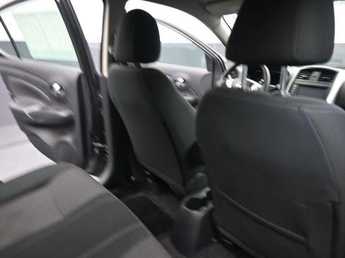 Used 2019 Nissan Versa SV image 24