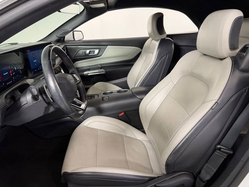 Used 2024 Ford Mustang GT Premium image 22