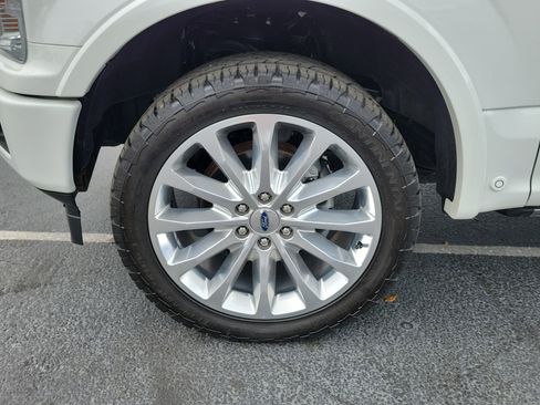 Certified 2020 Ford F150 Limited w/ Trailer Tow Package image 5