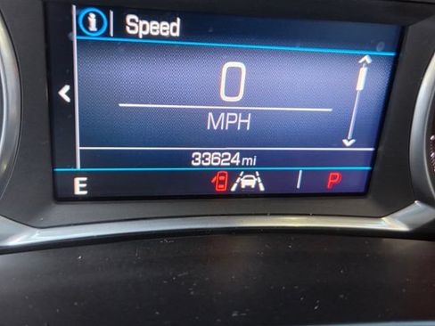 Used 2021 GMC Terrain SLE w/ Elevation Edition FWD image 25
