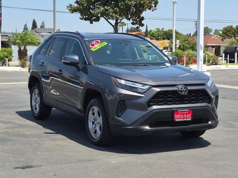 Used 2025 Toyota RAV4 XLE FWD image 3