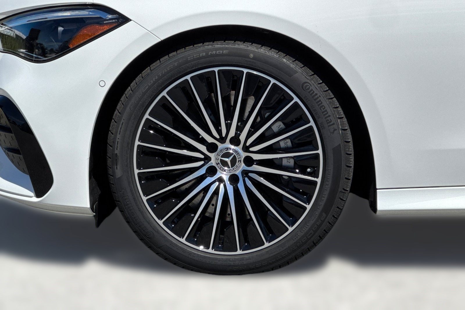 New 2026 Mercedes-Benz CLE 450 4MATIC Coupe image 13