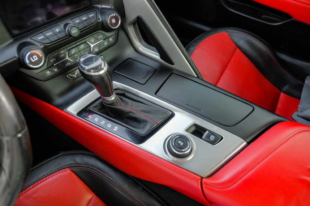 Used 2016 Chevrolet Corvette Stingray Coupe w/ 2LT Preferred Equipment Group RWD image 23