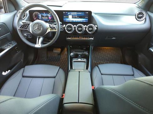 Used 2026 Mercedes-Benz GLA 250 image 17