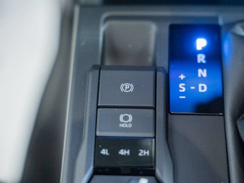 New 2026 Toyota 4Runner Trailhunter AWD/4WD image 36