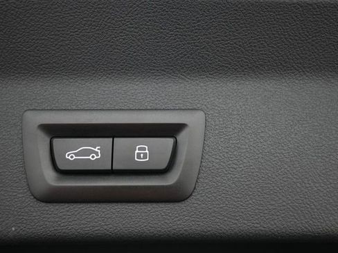 Used 2023 BMW X3 sDrive30i w/ M Sport Package image 29