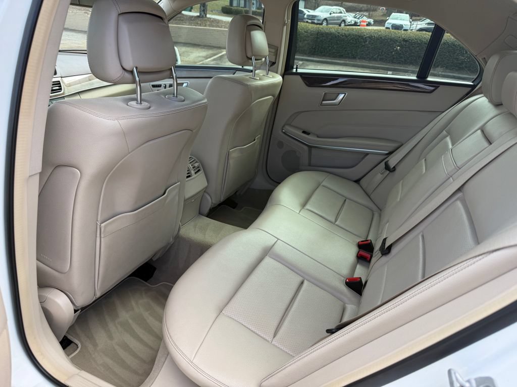 Used 2014 Mercedes-Benz E 350 Sedan image 18