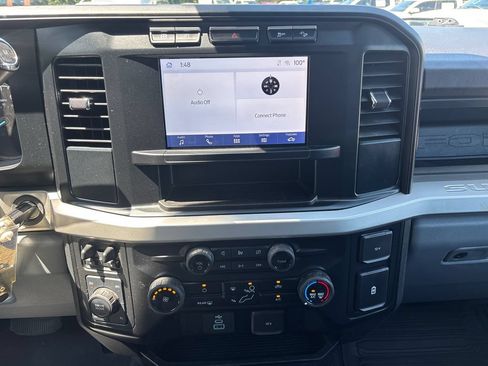 Used 2024 Ford F250 XL w/ STX Appearance Package AWD/4WD image 19