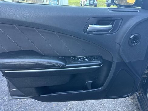 Certified 2022 Dodge Charger SXT w/ Cold Weather Package image 12