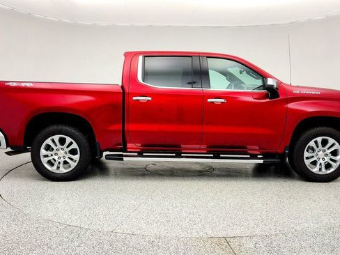 Used 2025 Chevrolet Silverado 1500 LTZ w/ LTZ Premium Package image 4