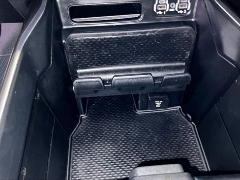 Used 2021 RAM 1500 Big Horn image 17