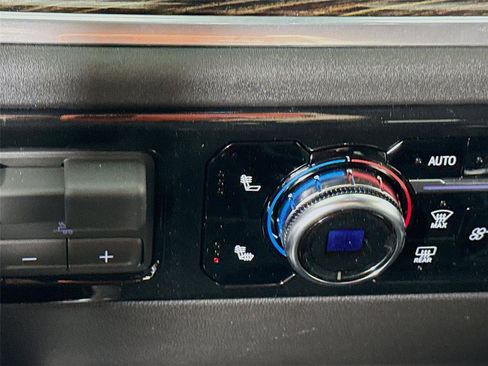 New 2026 GMC Sierra 1500 Elevation w/ Elevation Premium Package AWD/4WD image 15