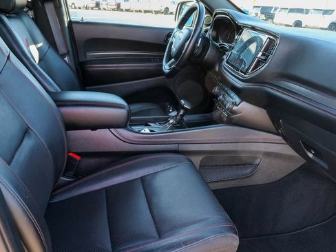Used 2025 Dodge Durango GT AWD/4WD image 17