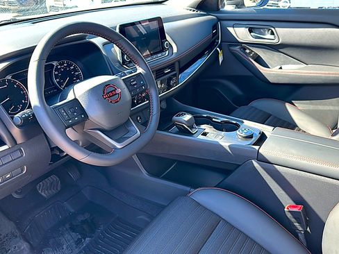 New 2026 Nissan Rogue SV image 9