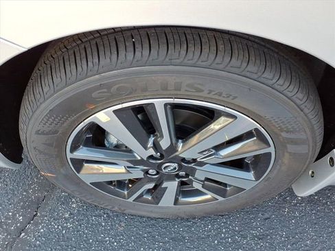 New 2025 Nissan Versa SV w/ Trunk Package image 8