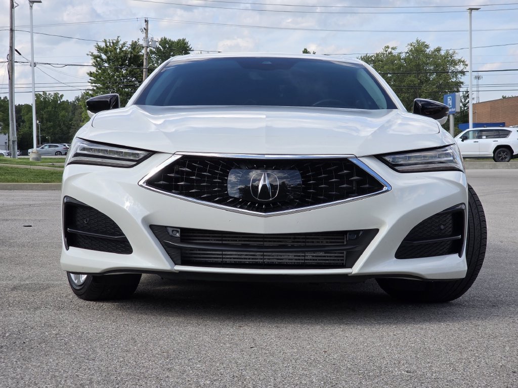 Used 2022 Acura TLX w/ Technology Package FWD image 4
