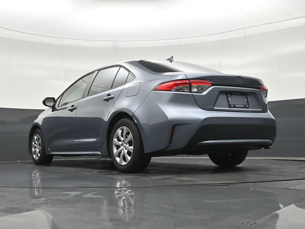 Used 2020 Toyota Corolla LE FWD image 26