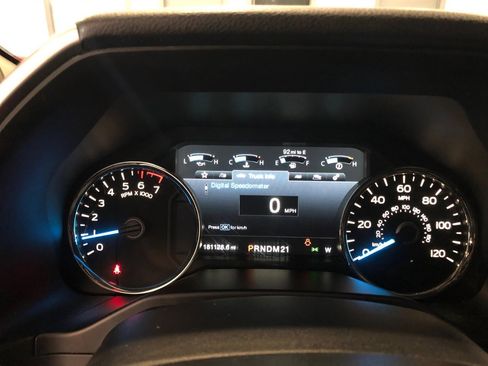 Used 2016 Ford F150 Lariat w/ Equipment Group 502A Luxury image 24